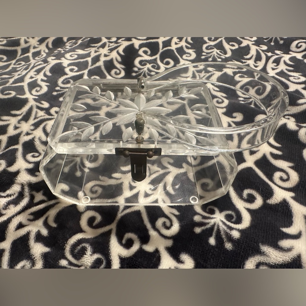 Vintage 1950’s Lucite Purse